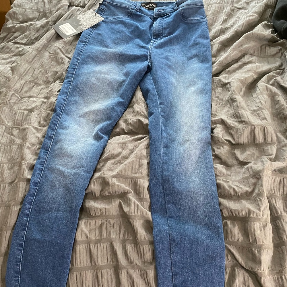 FIT jeans size small never worn